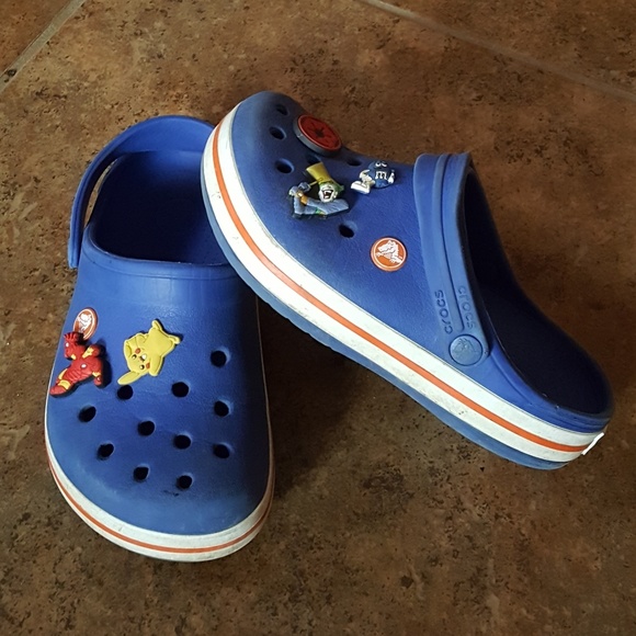 boy crocs